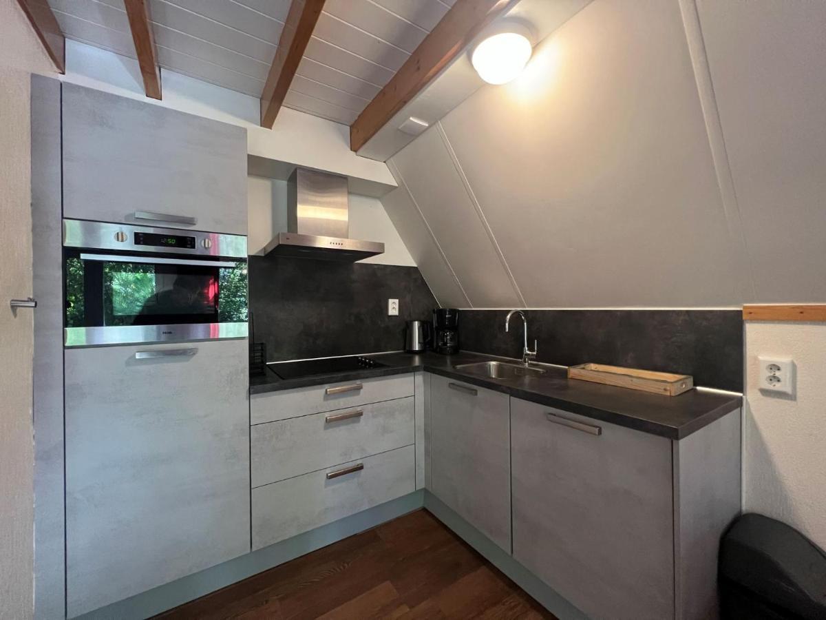 Het Familie Boshuisje - Vakantiewoning Op Prachtig Park Met Veel Faciliteiten Inc Ligbad Gramsbergen Экстерьер фото